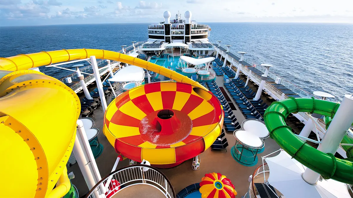 5 მიზეზი თუ რატომ უნდა დაჯავშნოთ Norwegian Epic ხმელთაშუაზღვაში