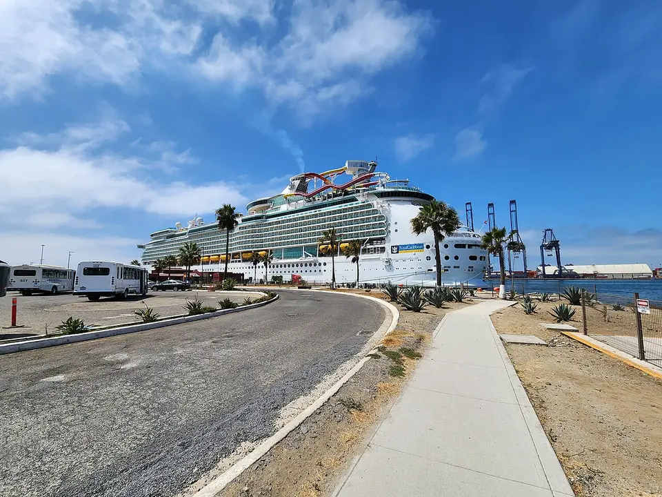 საკრუიზო გემი Navigator of the Seas